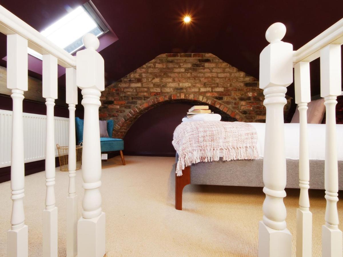 Bar Wall Cottage-City Wall Views-Sleeps 5 ヨーク エクステリア 写真